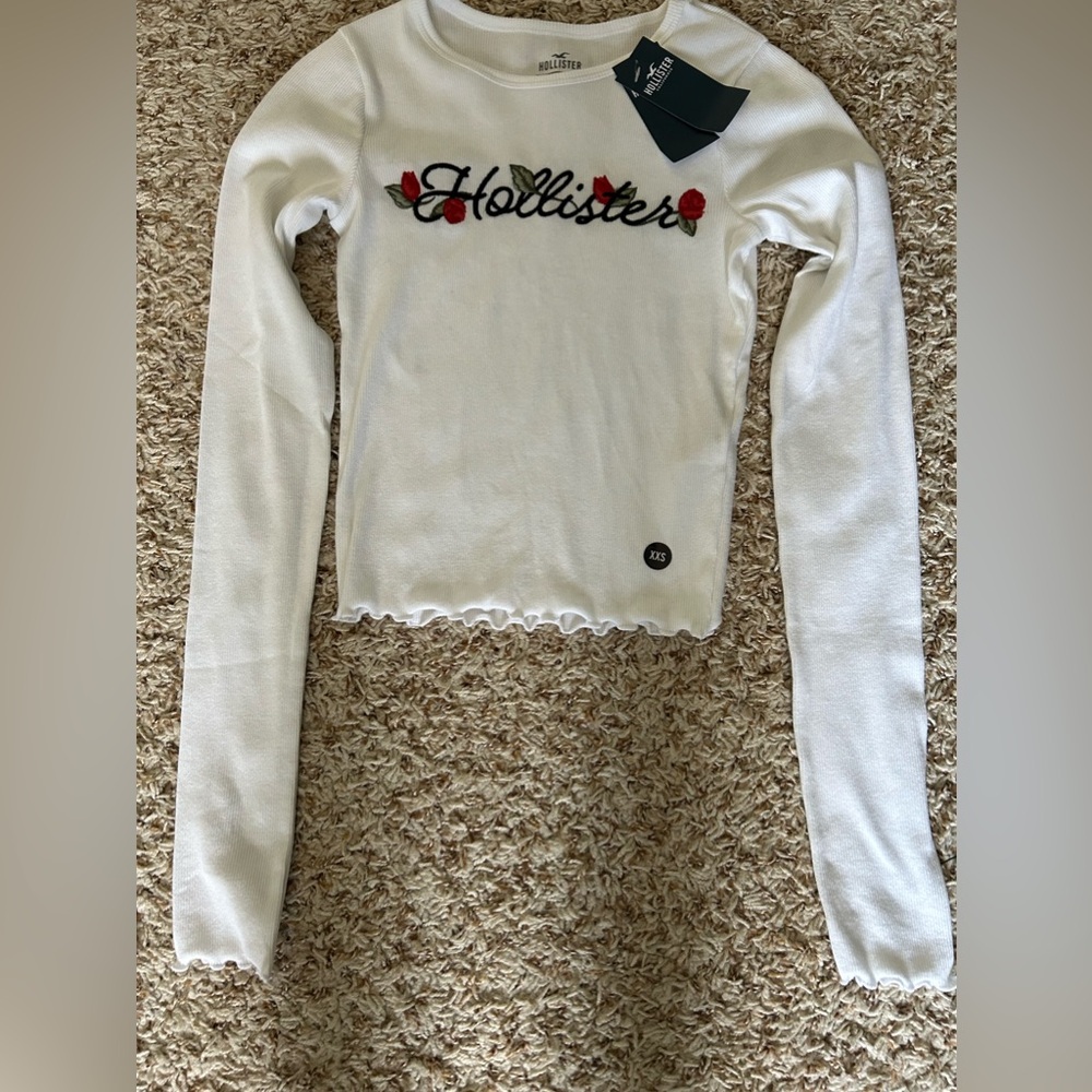Women’s/Teens Hollister top, NEW, size XXS